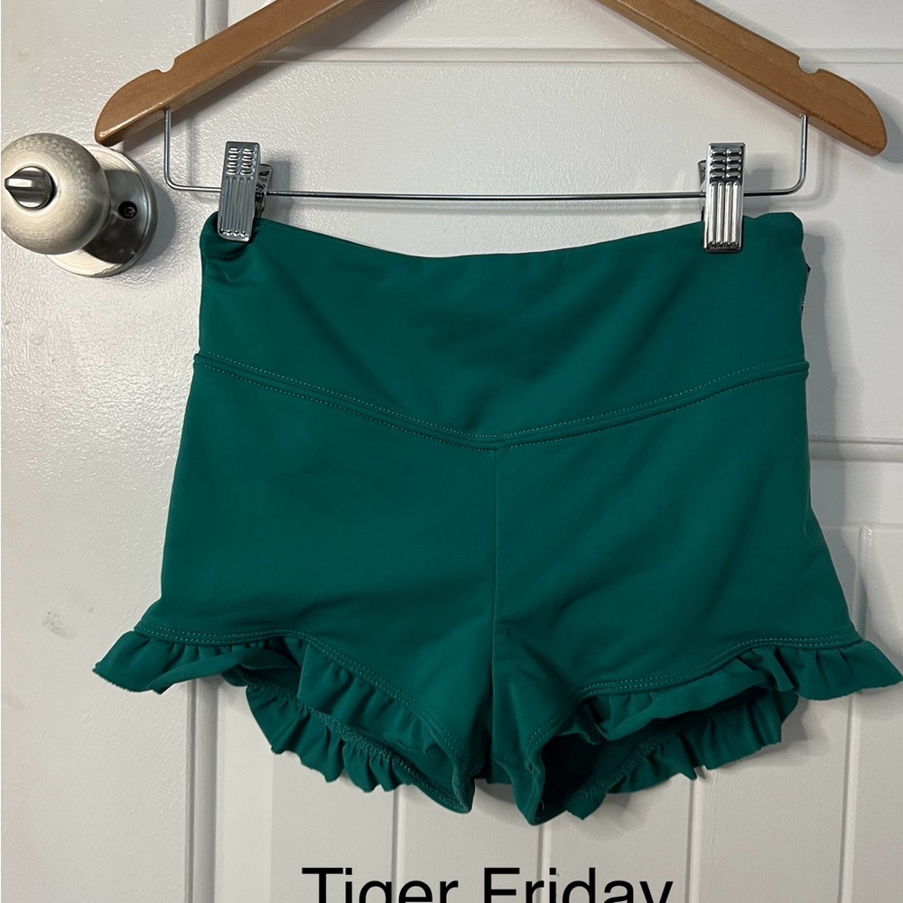 Tiger Friday Women's Teal Ruffle Athletic Shorts